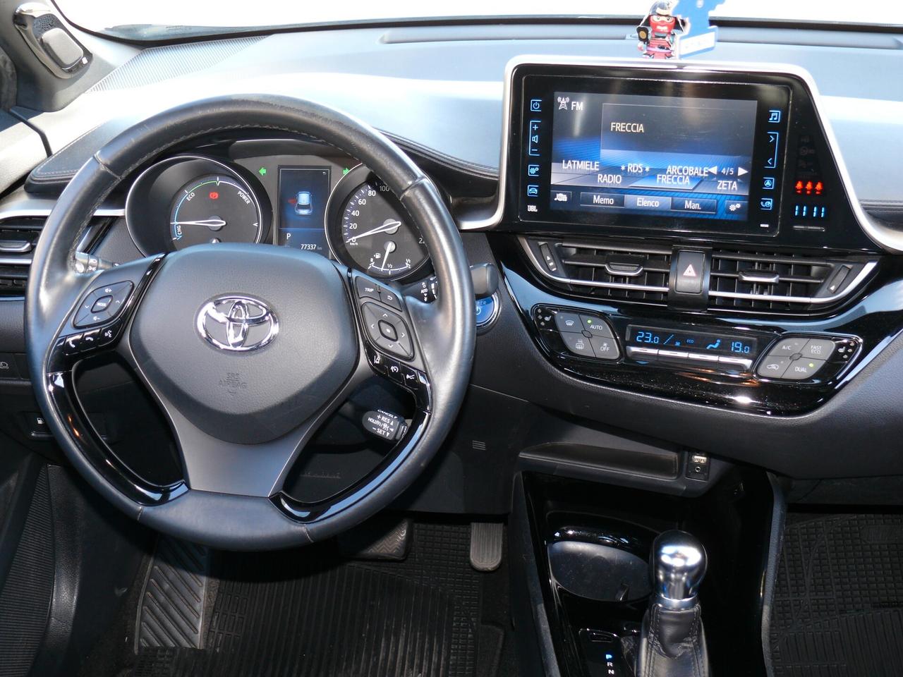 Toyota C-HR 1.8 Hybrid E-CVT Style (M1317)