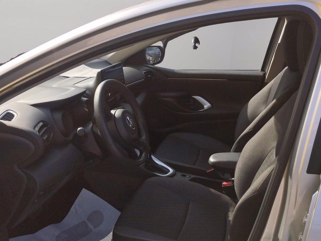 TOYOTA Yaris 1.5h trend del 2022