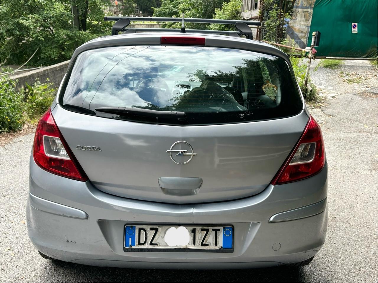 Opel Corsa 1.2 5 porte Club