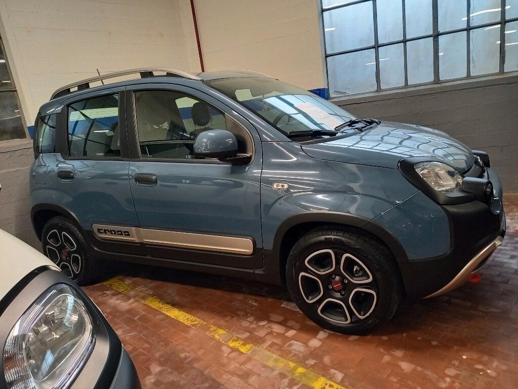 Fiat Panda Cross 1.0 FireFly S&S Hybrid