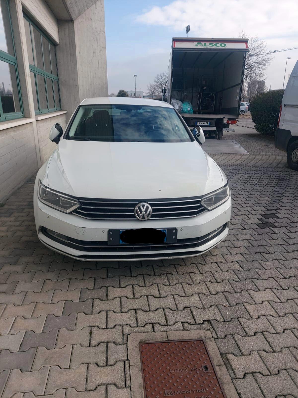 Volkswagen Passat 2.0 TDI DSG Comfortline BlueMotion Technology