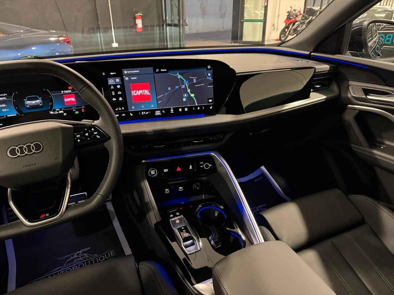 NEW Audi Q5 40 TDI quattro S tronic S line IVA ESP - NEW MODEL