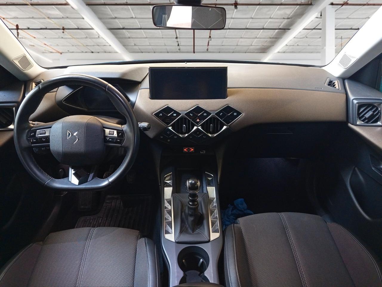 Ds DS3 3 Crossback BlueHDi 100 Business