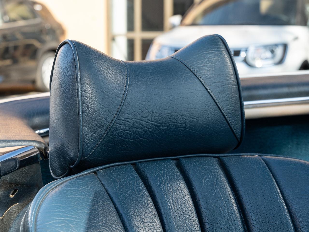 Mercedes-Benz SL 280 PAGODINO