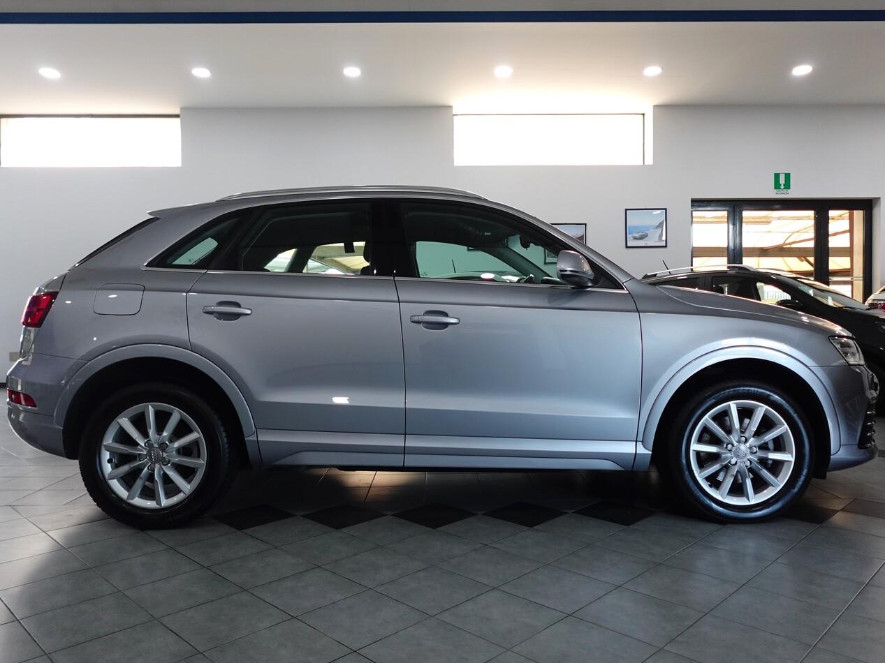 Audi Q3 2.0 TDI 120 CV S TRONIC BUSINESS
