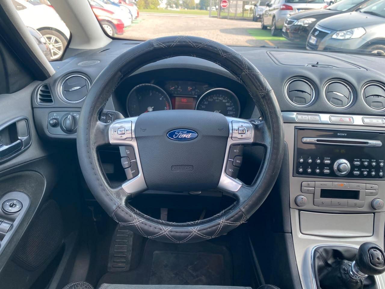 Ford S-Max 2.0 TDCi 140CV Titanium DPF