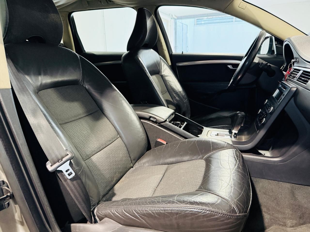 Volvo V70 2.4 D5 Summum*163 CV*AUTOMATICA*