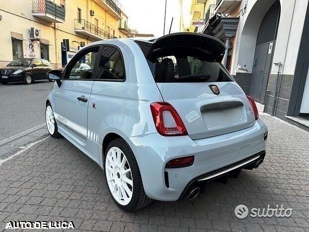 Abarth 695 essesse 1.4 180cv italiana km 0 nuova