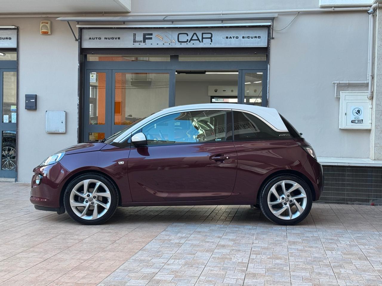 Opel Adam 1.4 87 cv GPL Tech Glam