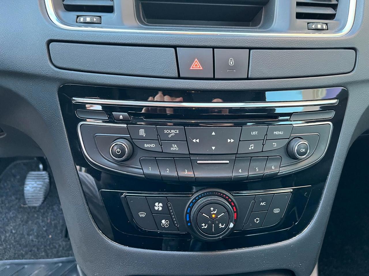 Peugeot 508 1.6 HDi 115CV SW Access