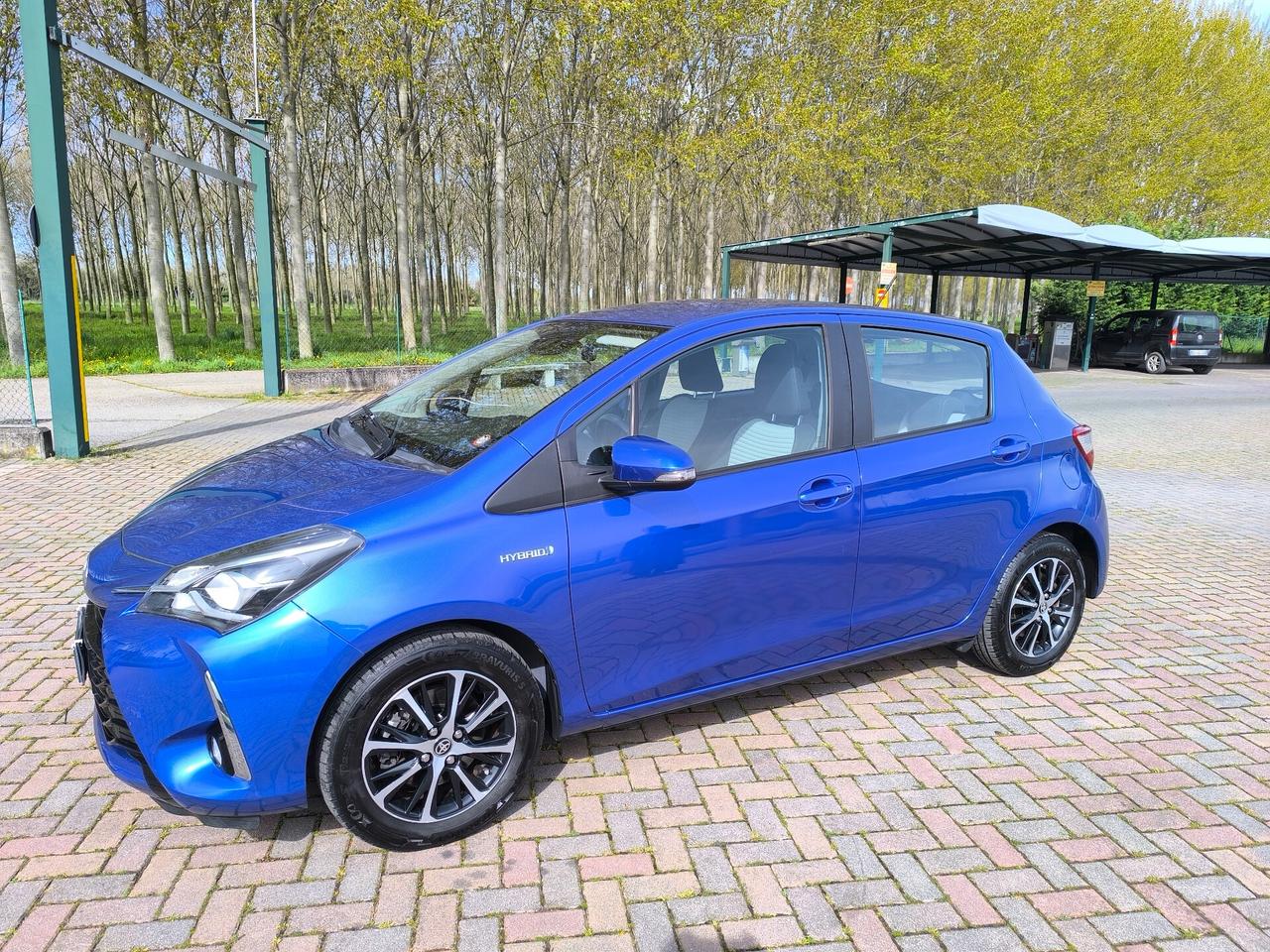 Toyota Yaris 1.5 Hybrid 5 porte Active