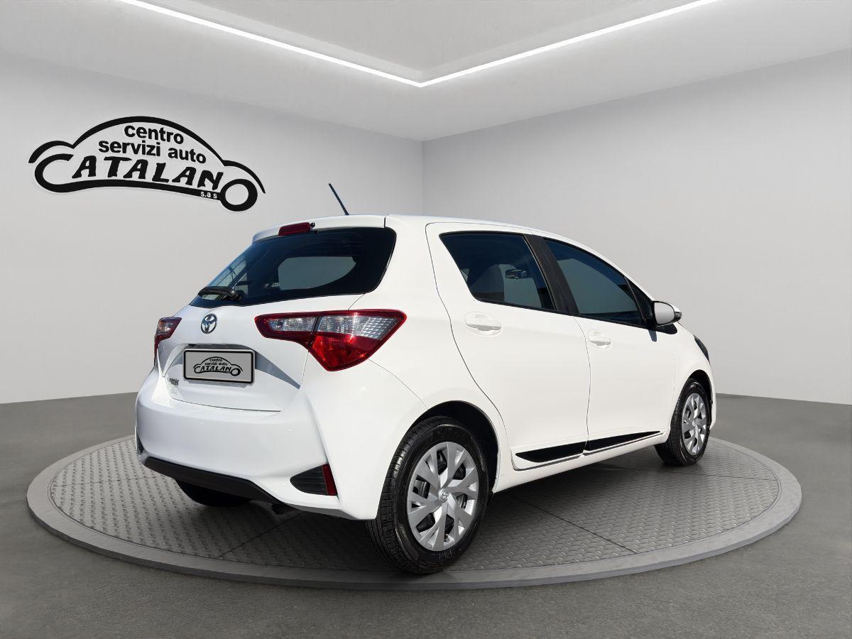 TOYOTA - Yaris - 1.0 5p. 72CV Lounge TELECAMERA