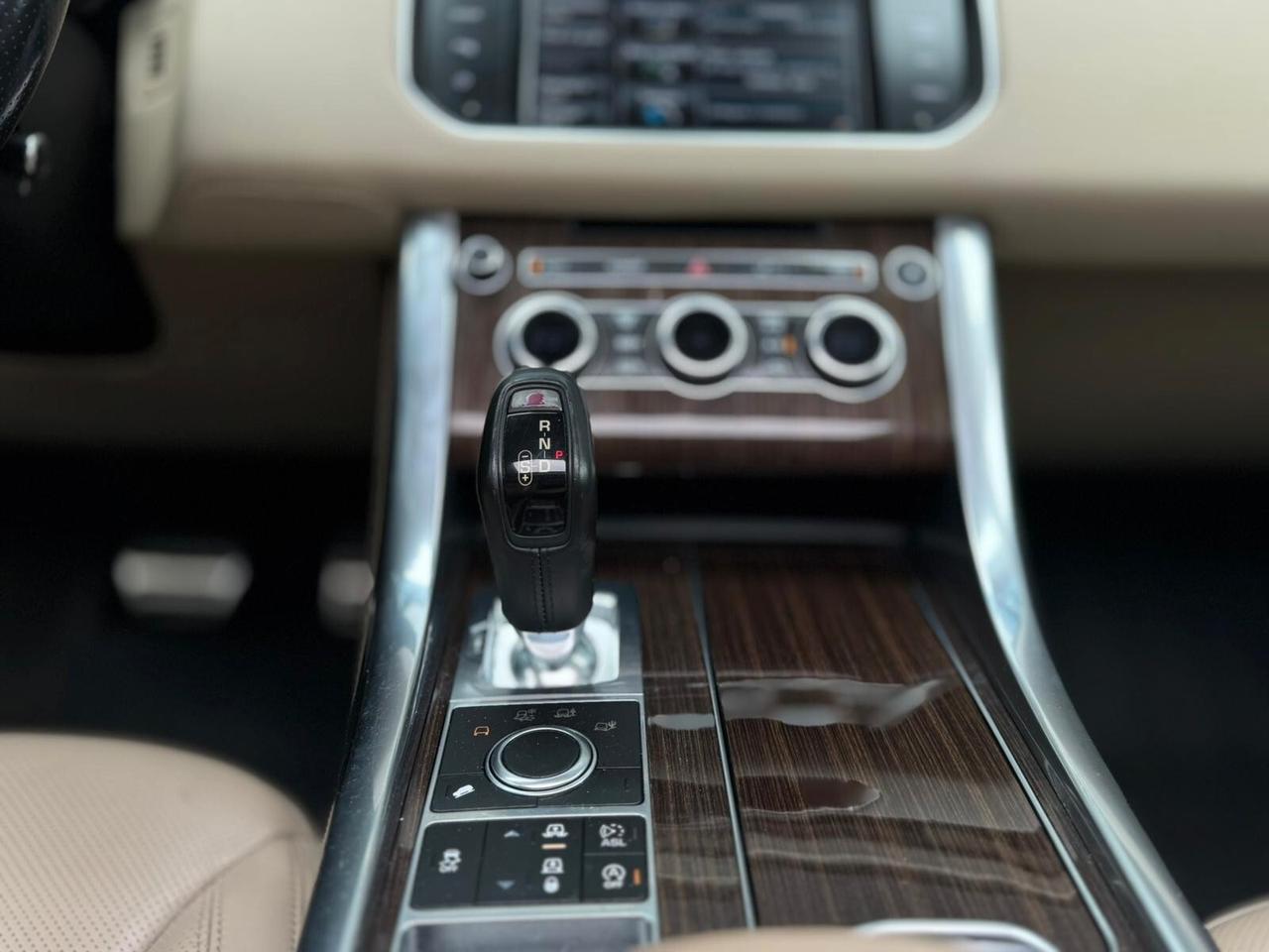 Land Rover Range Sport 3.0 TDV6 HSE Dynamic