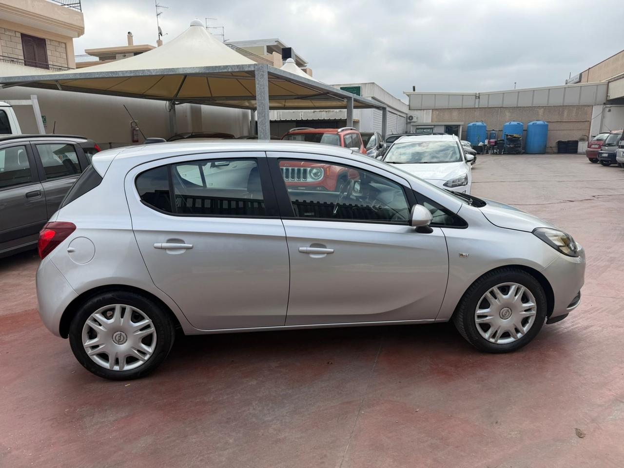 Opel Corsa 1.4 90CV GPL Tech 5 porte Innovation