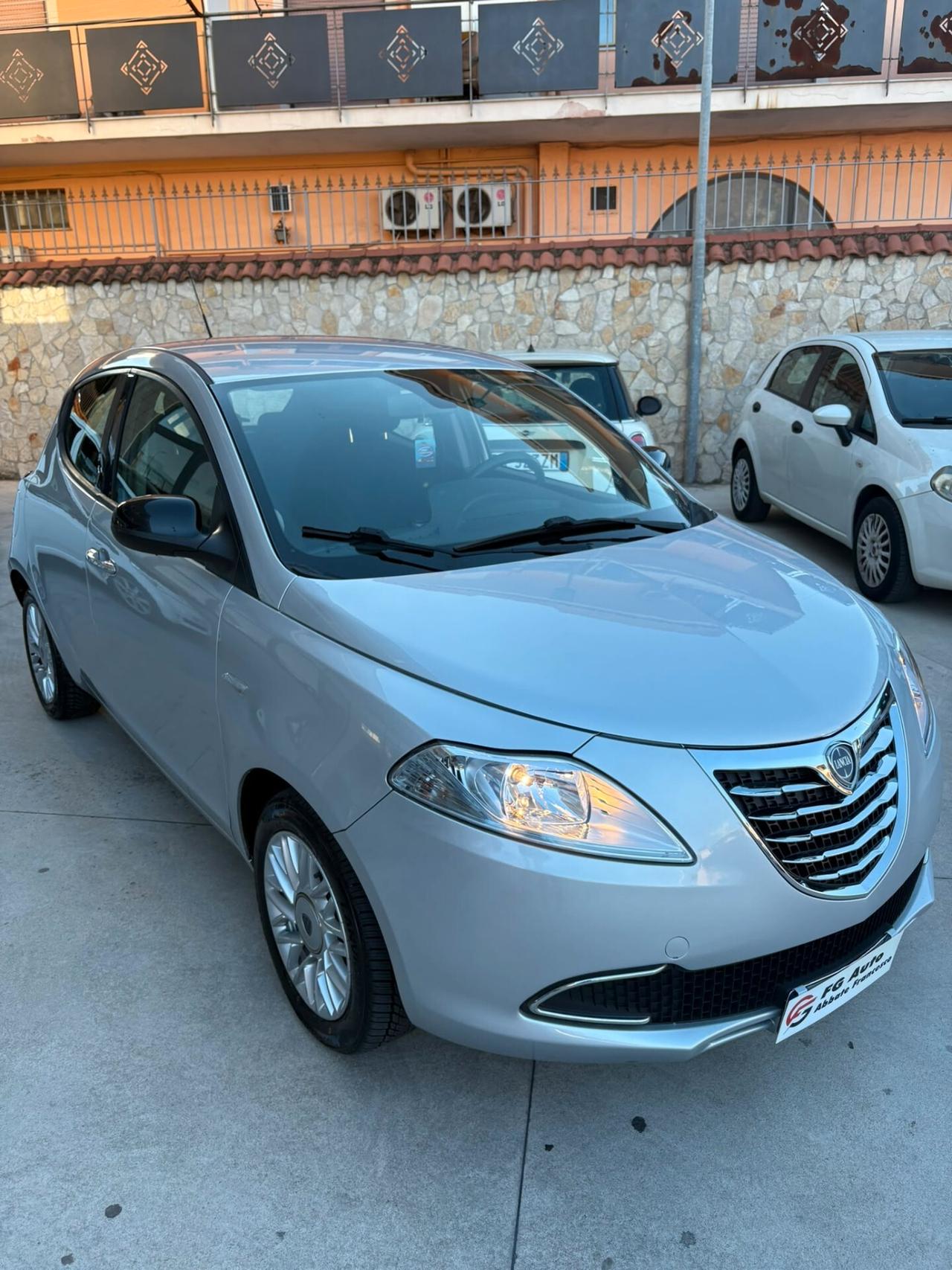 Lancia Ypsilon 1.3 MJT 16V 95 CV MOTORE NUOVO
