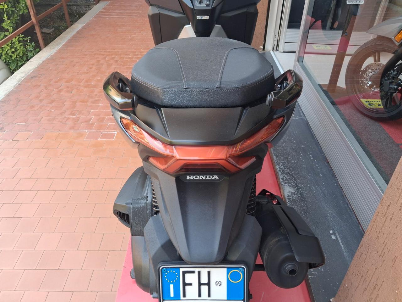 Honda Forza 350 ABS + TCS