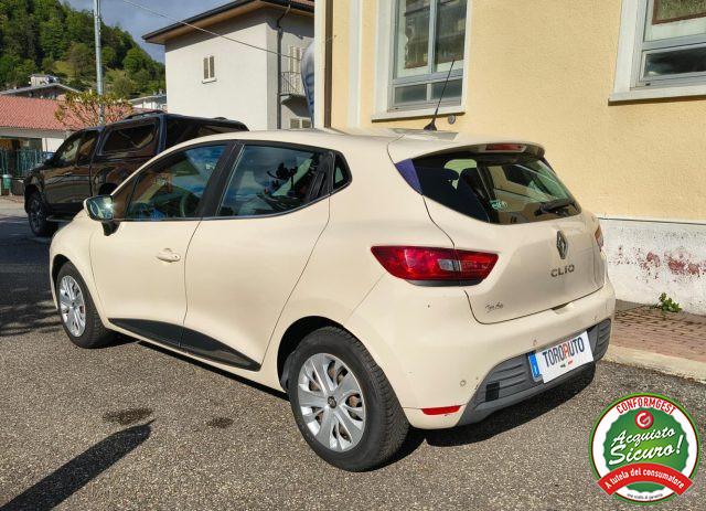 RENAULT Clio dCi 8V 75 CV Start&Stop 5 porte Energy Duel