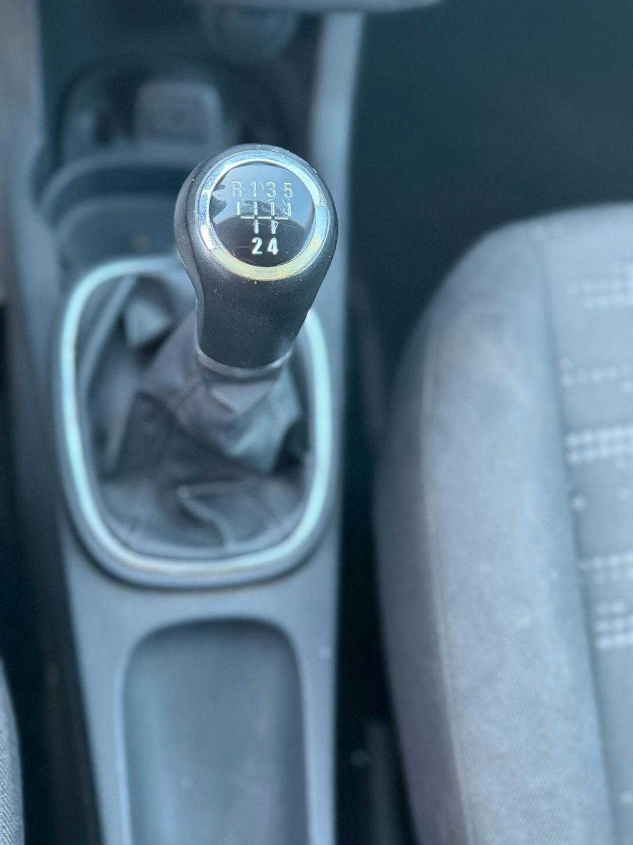 Opel Corsa 1.3 CDTI 75CV