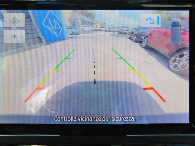FORD Tourneo Courier 1.0 EcoBoost Powershift Titanium Carplay