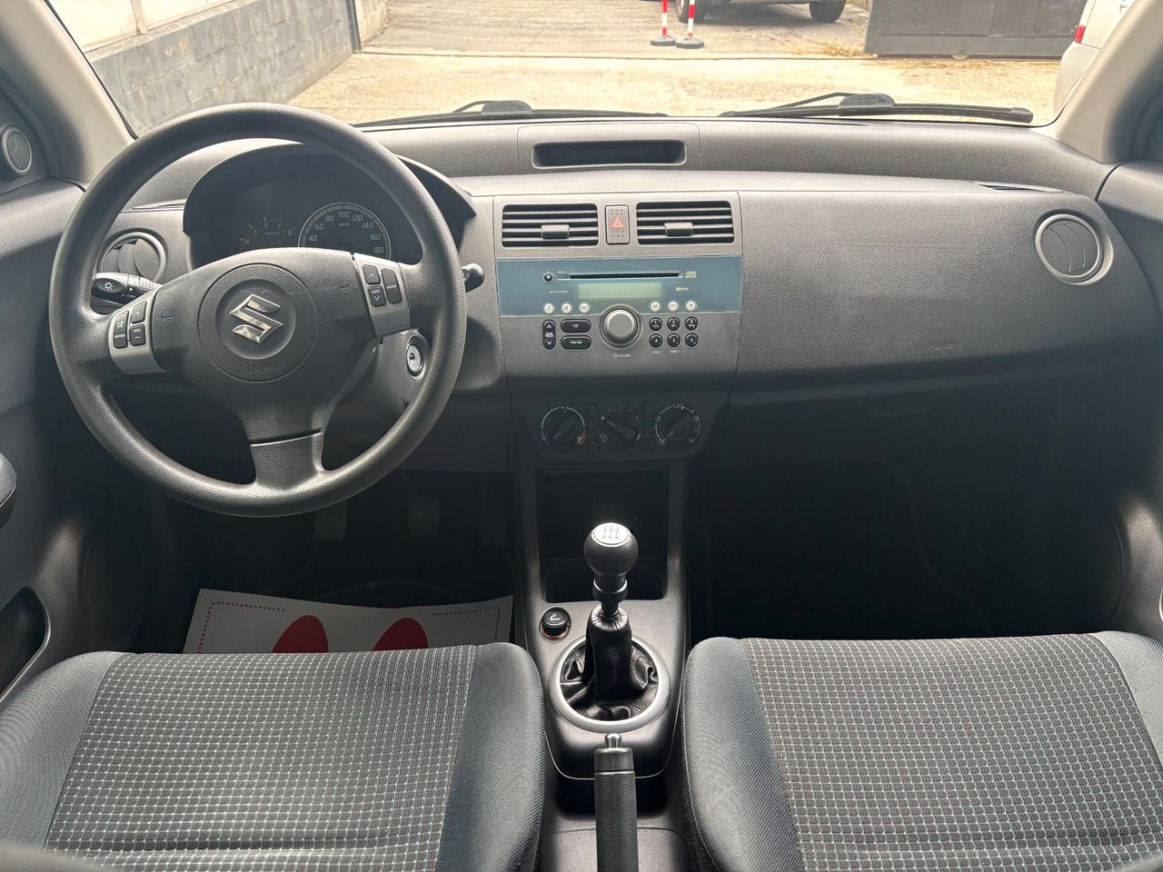 Suzuki Swift IV 5p 1.3 16v GLX 90cv(67kW)