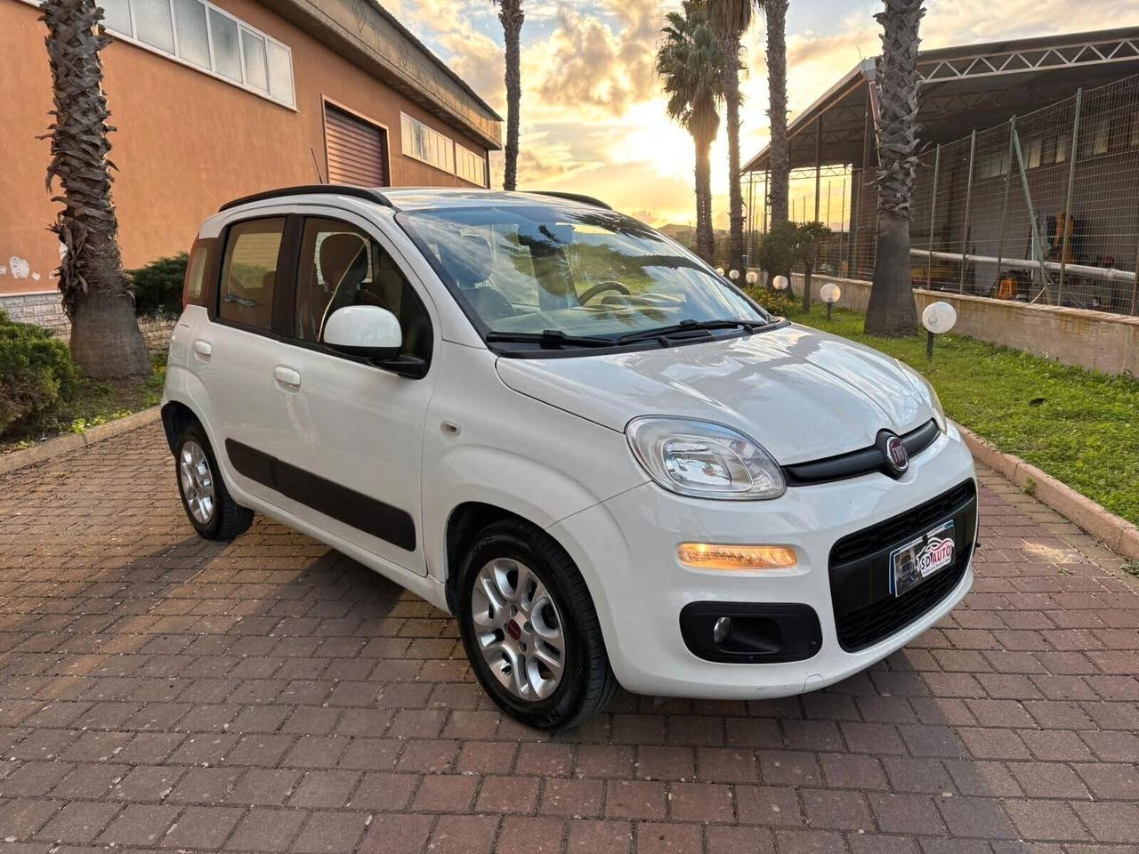 Fiat Panda 1.3 MJT 95 CV S&S Lounge//'