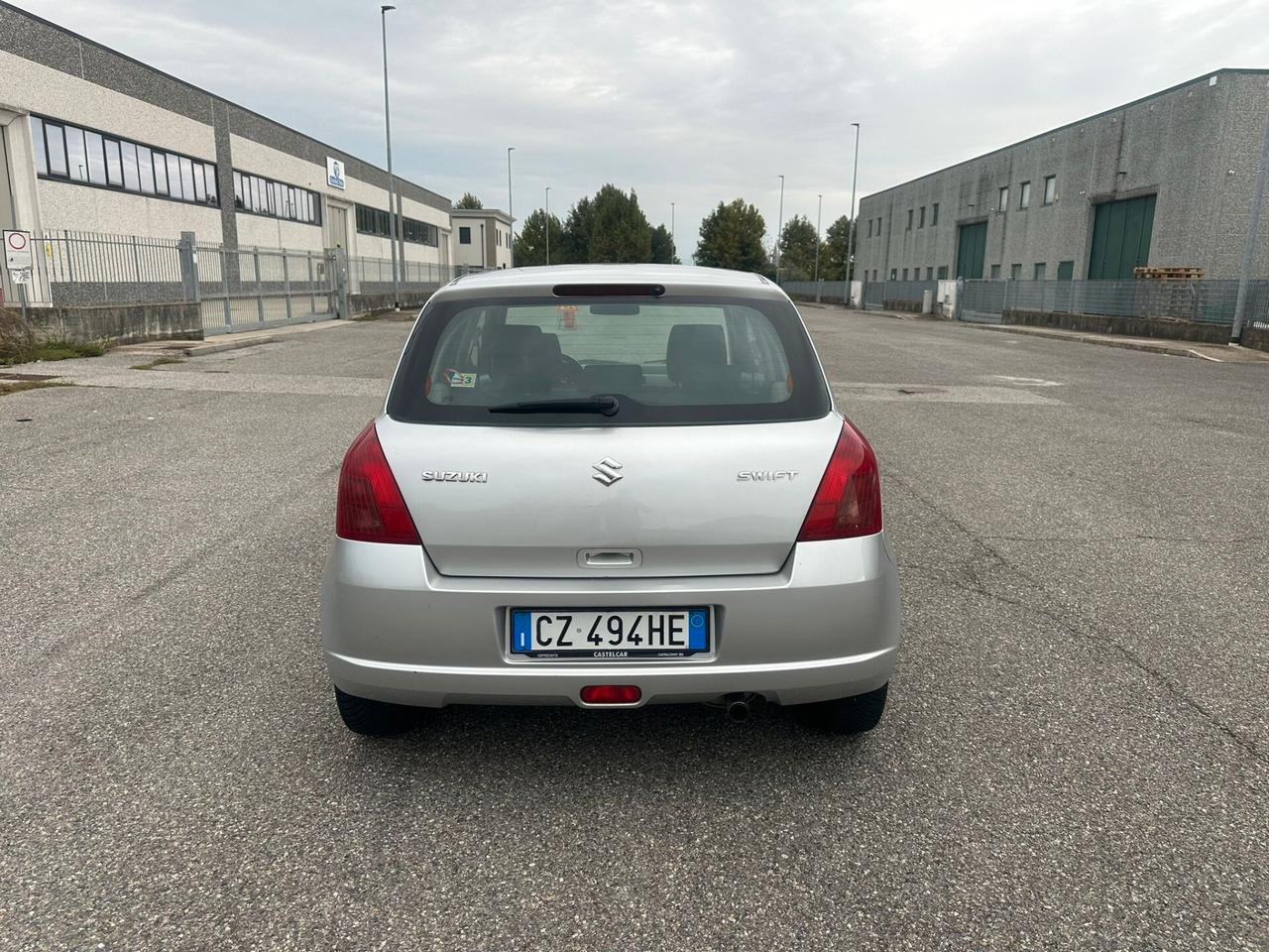 Suzuki Swift 1.3 DDiS 5p. GLX