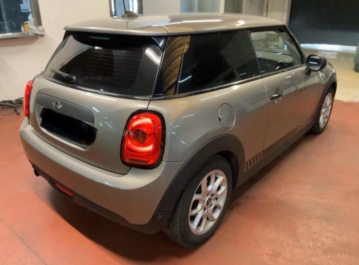 Mini 1.5 Cooper D Business