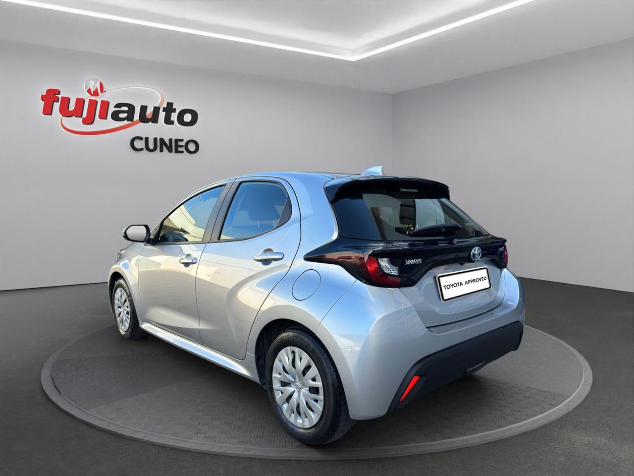 Toyota Yaris 1.5h Business