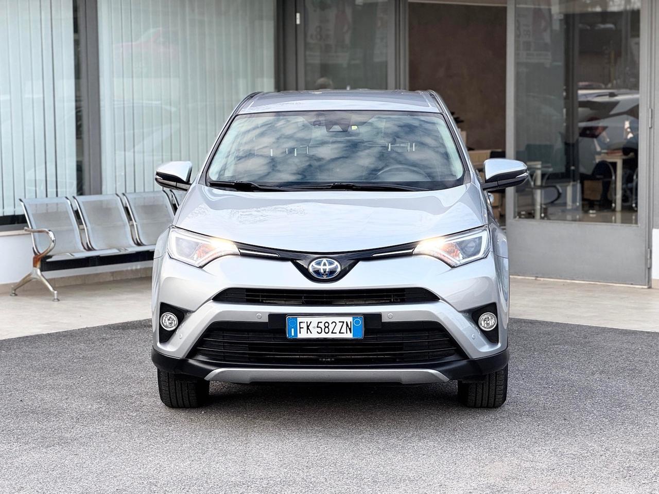 Toyota RAV 4 Toyota RAV 4 2.5 Ibrido 155CV E6 Autom. - 2017