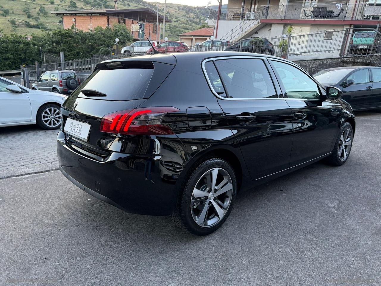 PEUGEOT 308 BlueHDi 120 S&S GT Line