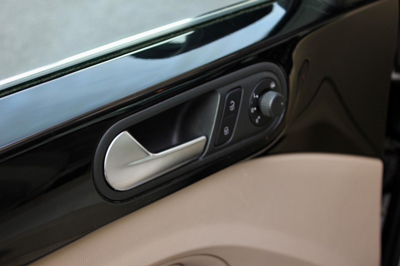 Volkswagen Maggiolino 1.2 TSI Design SEDILI RISCALDATI SENSORI