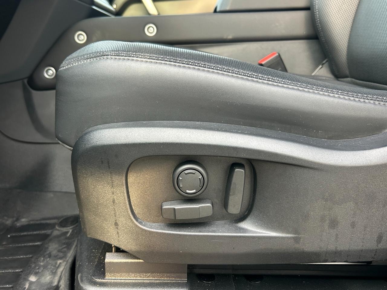 Land Rover Defender 110 3.0d mhev X-Dynamic SE awd 200cv N1