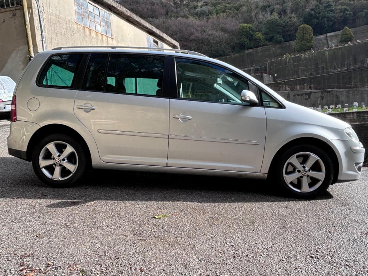 Volkswagen Touran 2.0 TDI 170CV DPF Highline