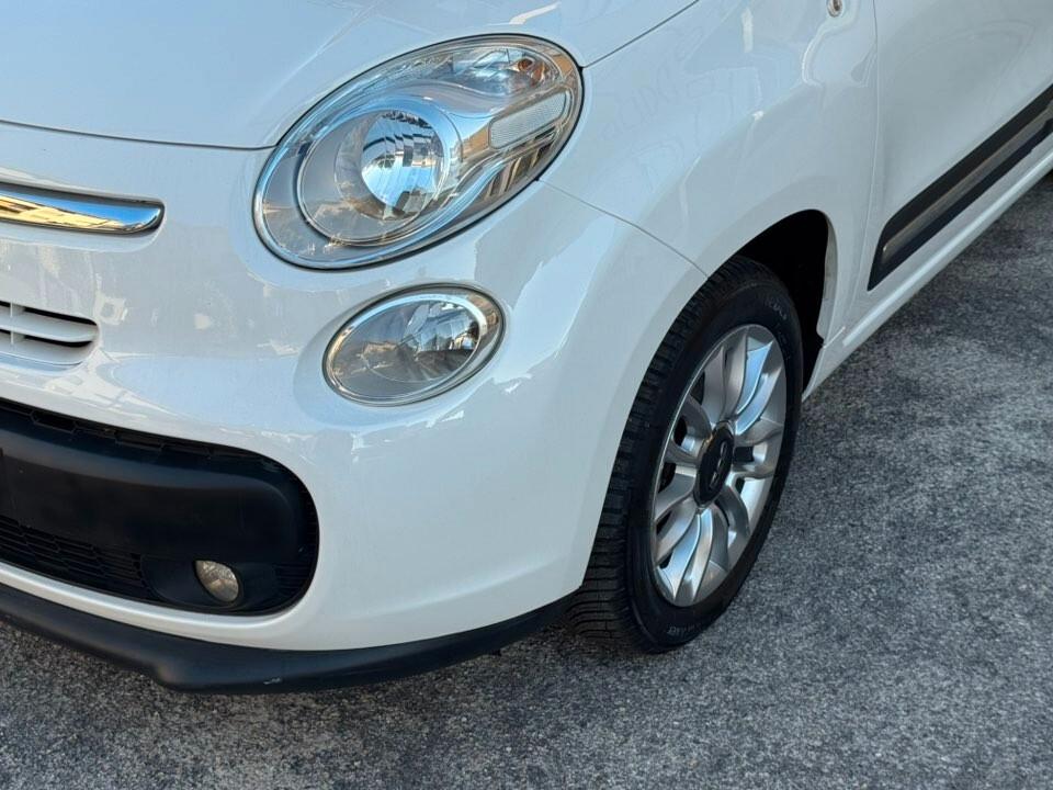 FIAT 500L BI-COLORE 1.6 MJ 105 CV. LOUNGE PERFETTA