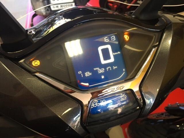 Honda SH 150 ABS + TCS