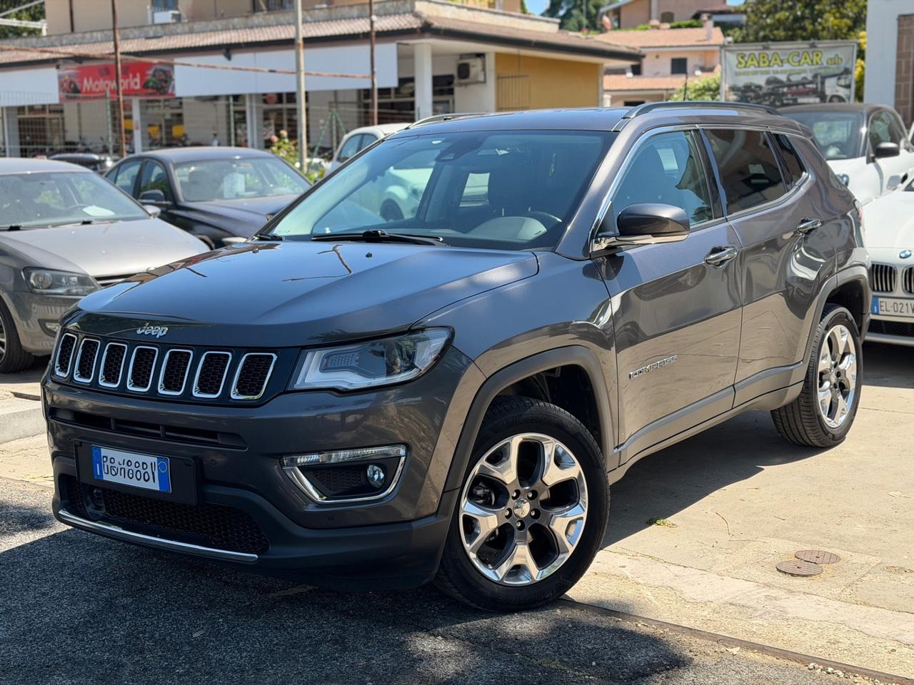 Jeep Compass 2.0 Multijet 4x4 automatica con gancio