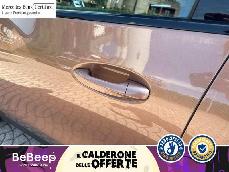 Mercedes-Benz GLA 220 D PREMIUM AUTO