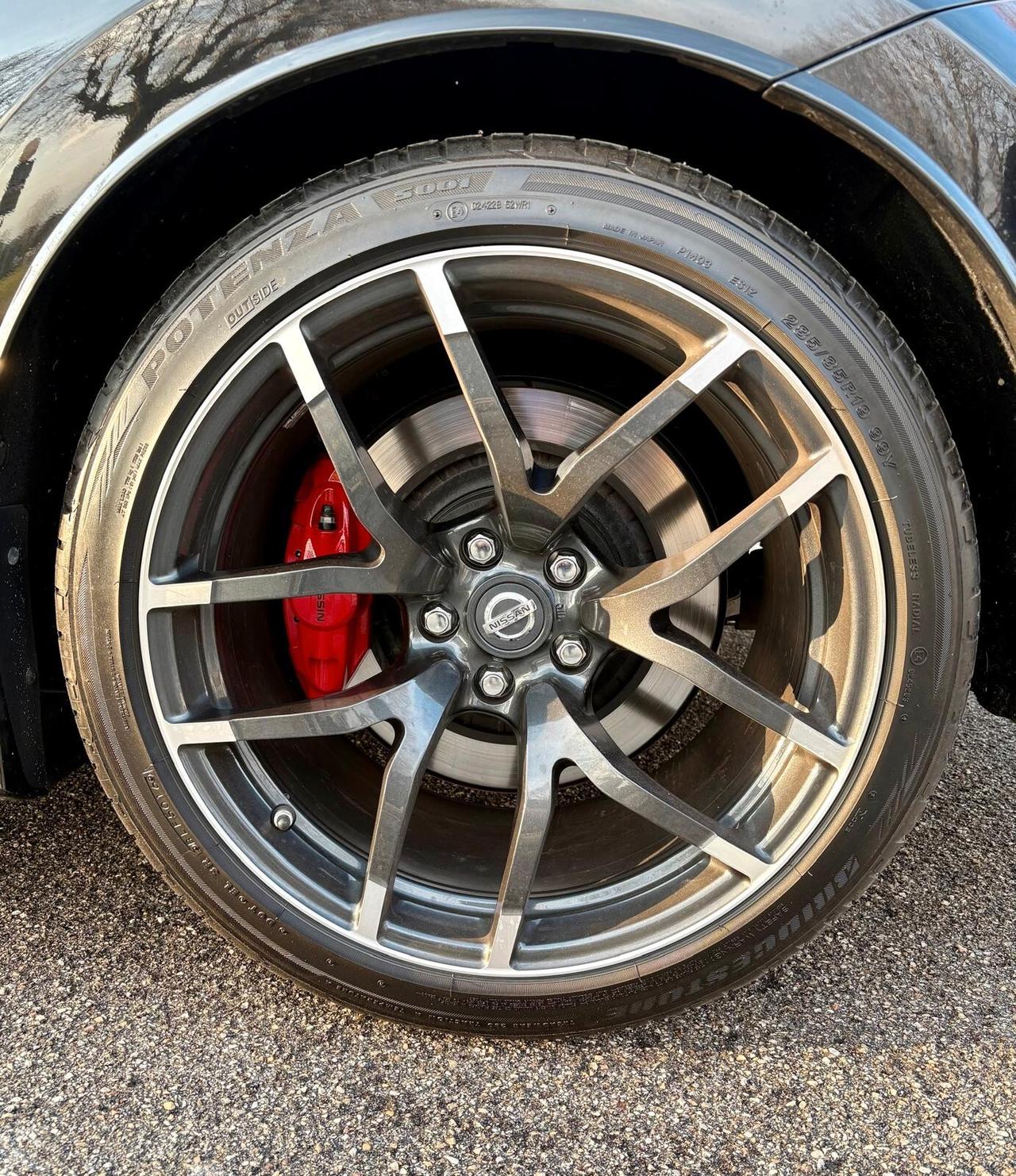 Nissan 370Z Coupé 3.7 V6 Nismo