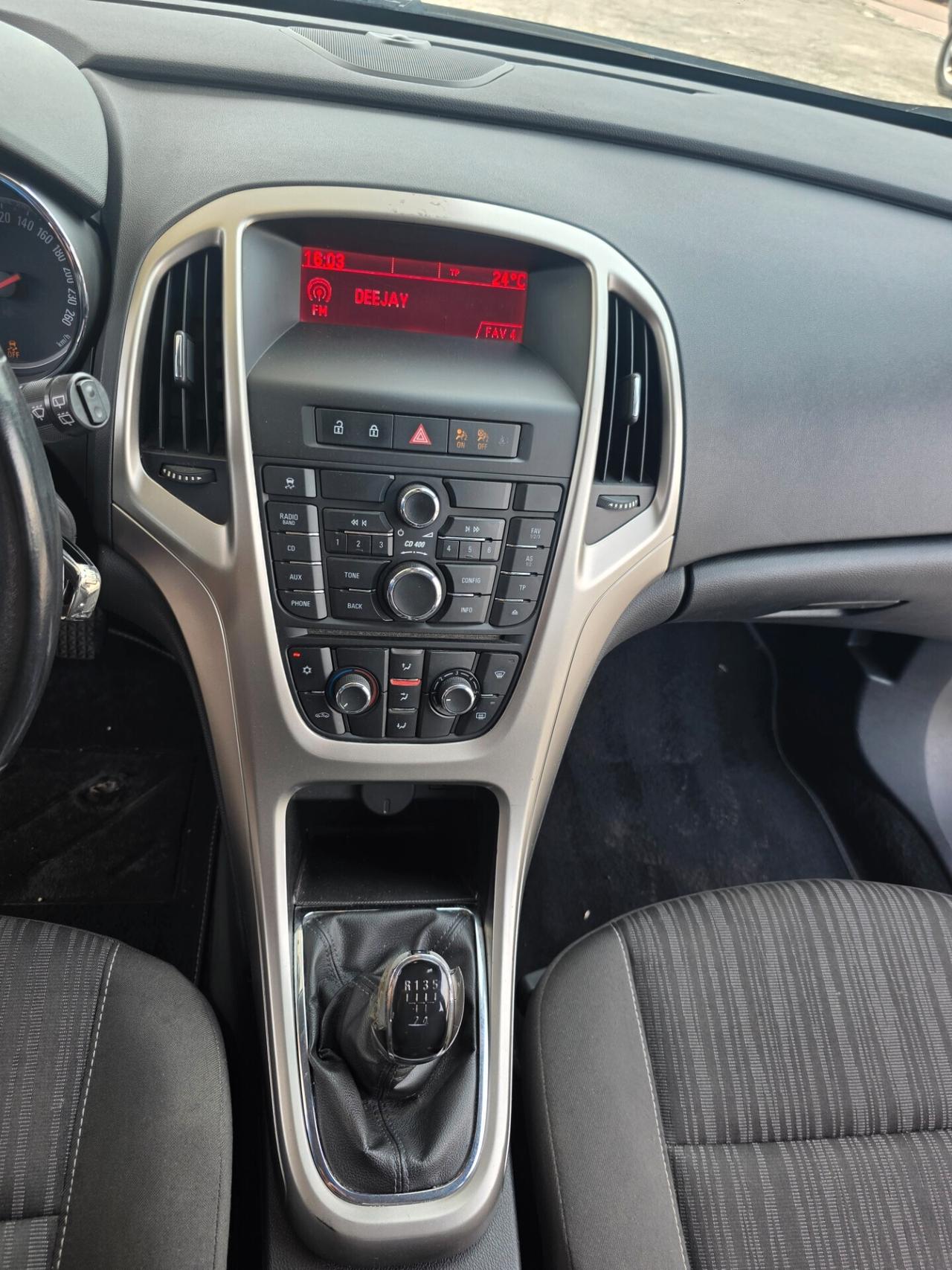 Opel Astra 1.4 100CV 5 porte GPL con 236.000km Neopatentati ok