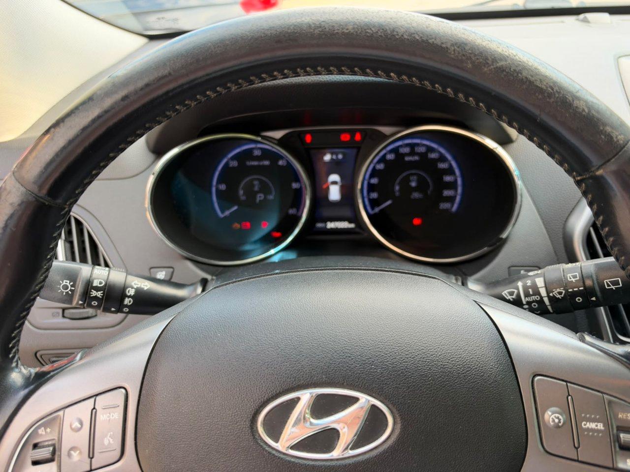Hyundai ix35 2.0 crdi Xpossible 4wd AUTOMATICO OK NEOPATENTATO