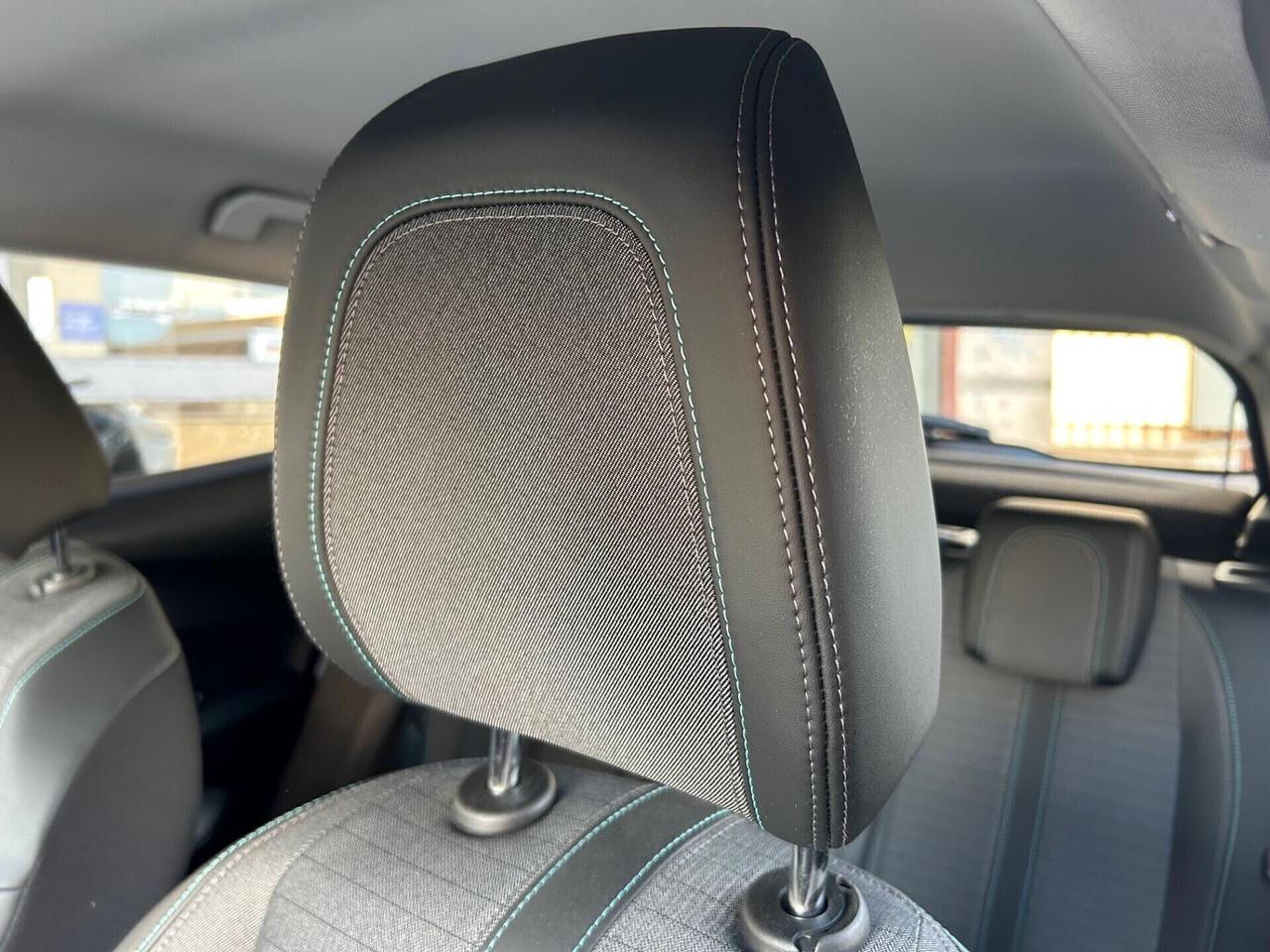 Peugeot 2008 BlueHDi 110 S&S ALLURE PACK