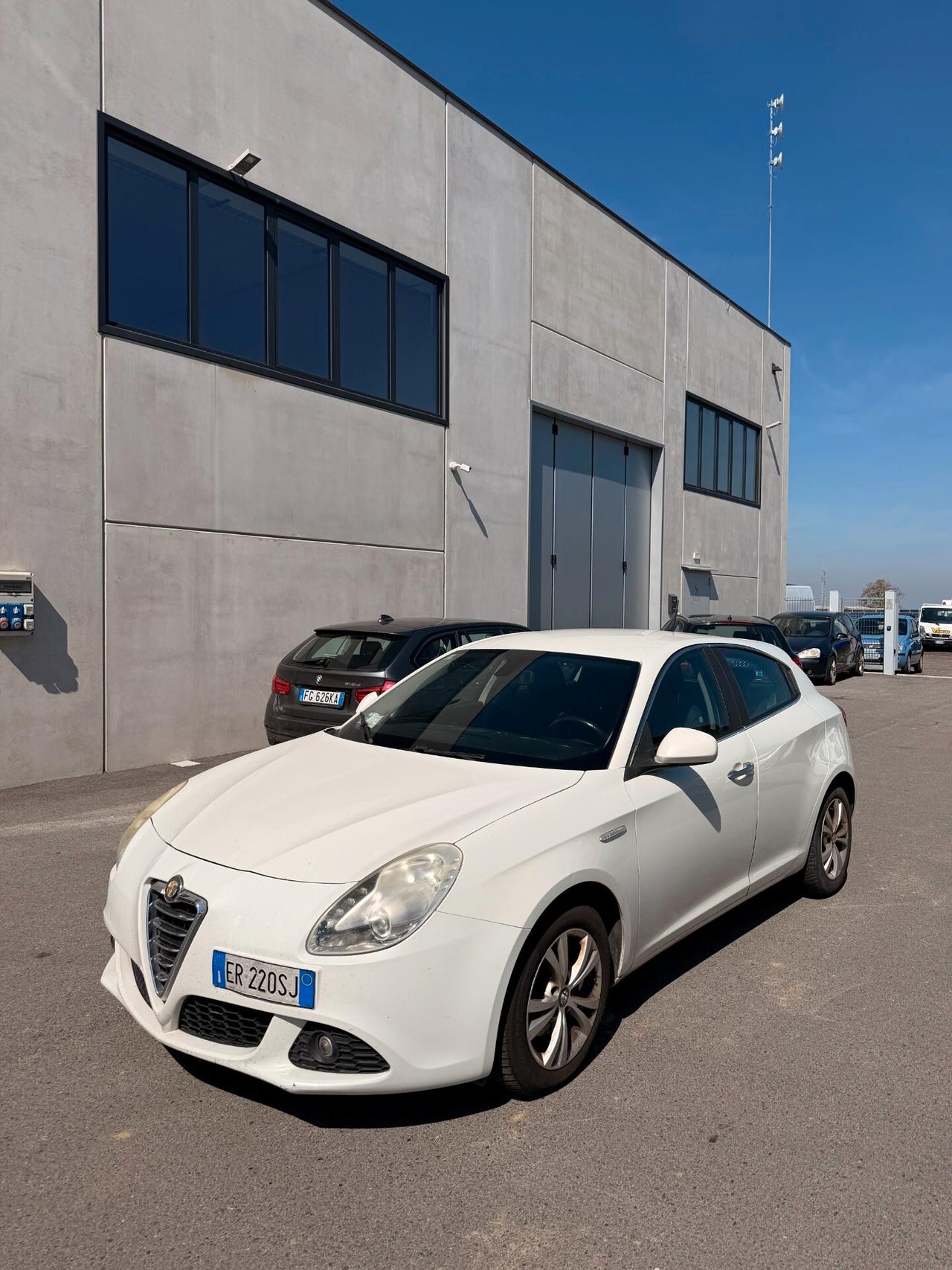 Alfa Romeo Giulietta 1.6 JTDm 105CV