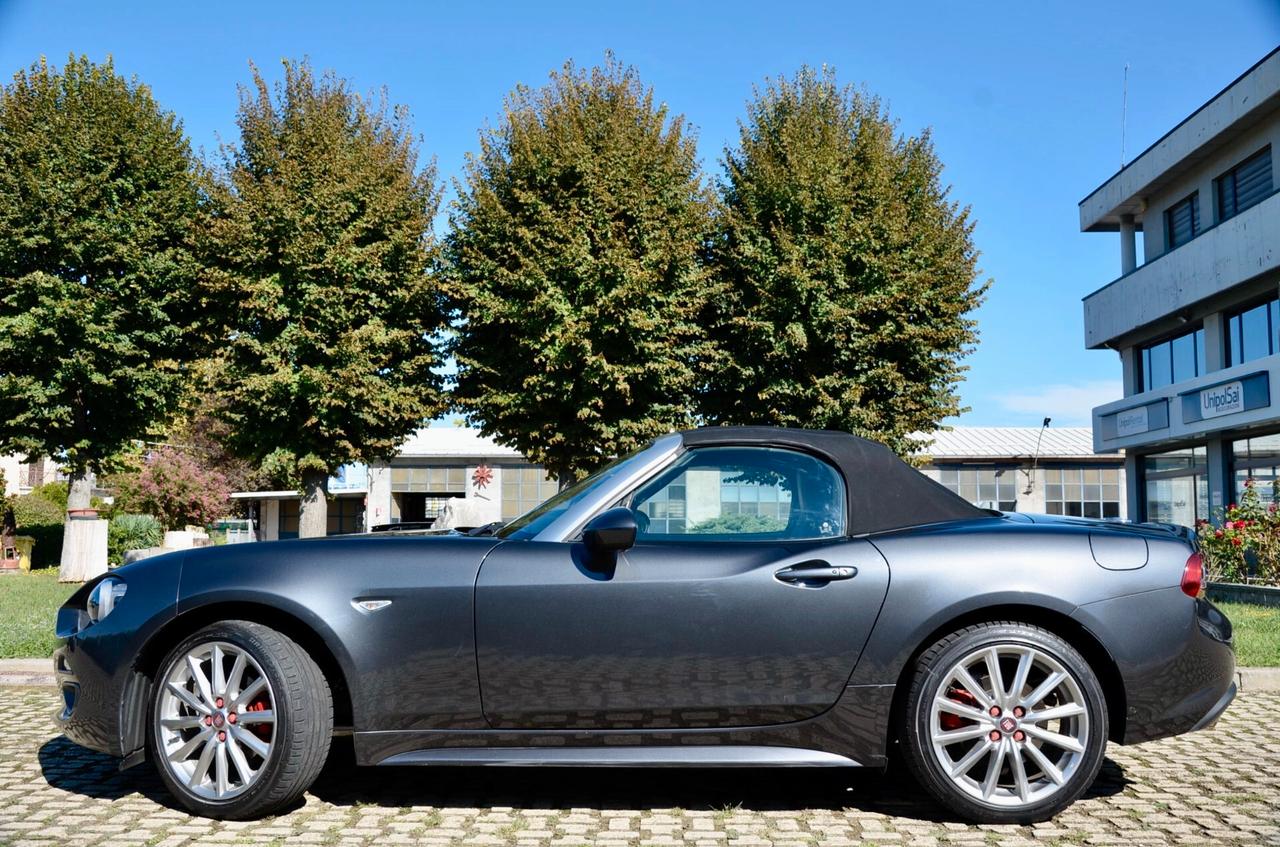 Fiat 124 spider 1.4 MultiAir 140cv LUSSO MANUALE , UFF. ITALIANA , PERMUTE