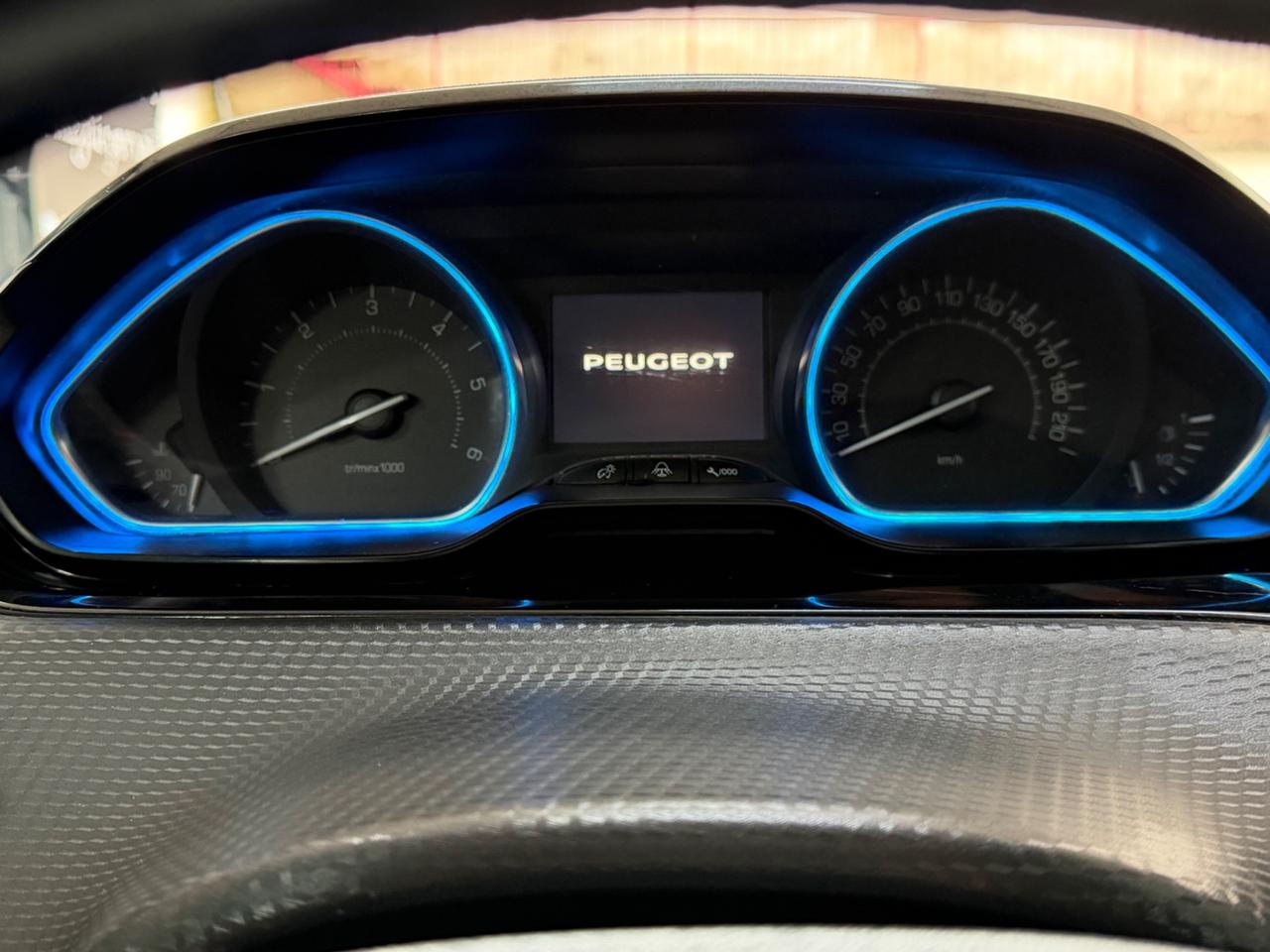 Peugeot 2008 ALLURE