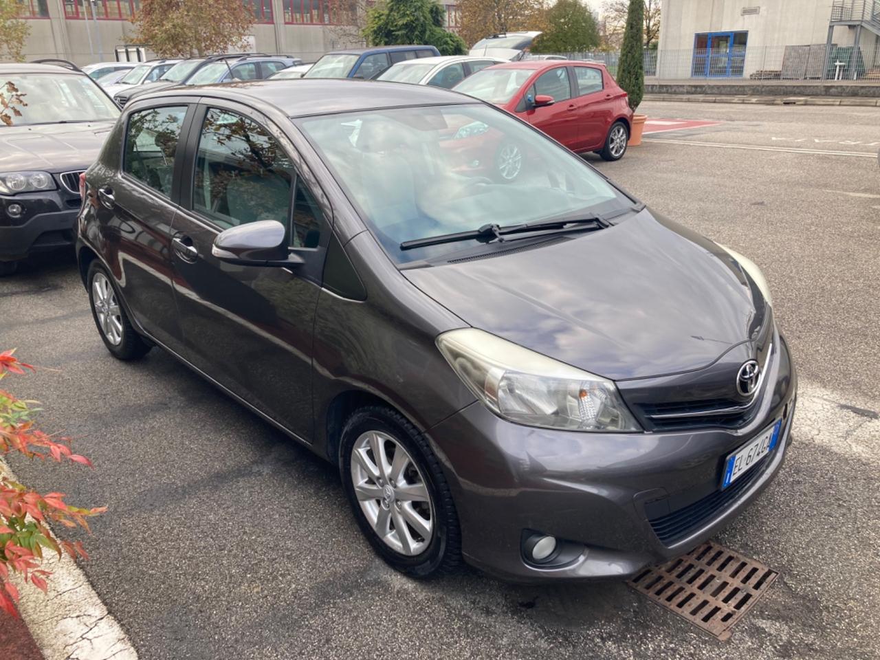 TOYOTA YARIS 5 PORTE (DA VETRINA)