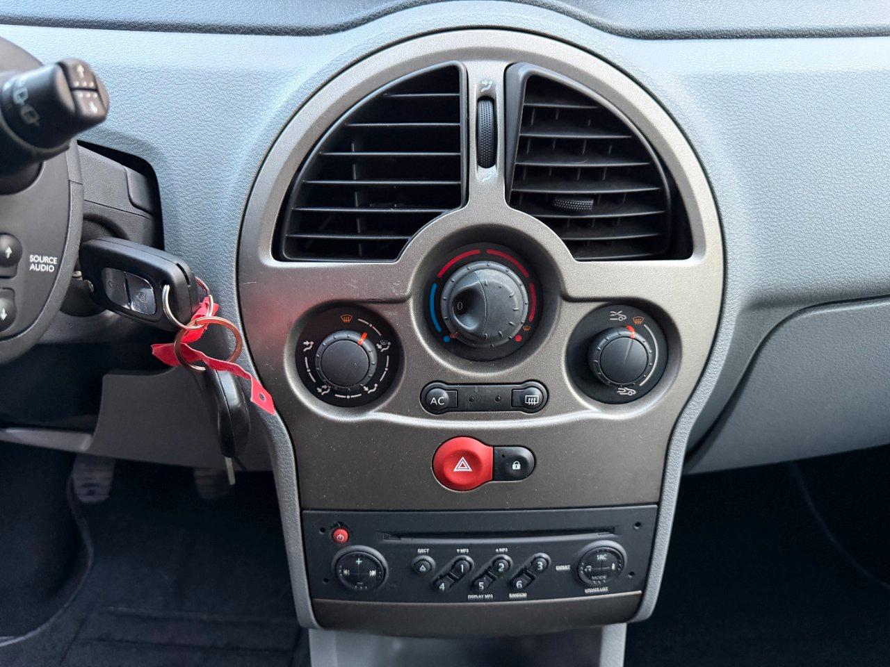 Renault Modus 1.2 16v Dynamique DISTRIBUZIONE NUOVA