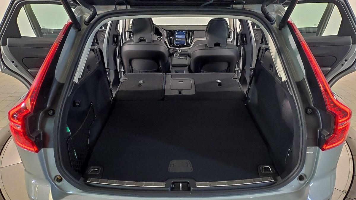 VOLVO Xc60 T8 Plug-In Hybrid Awd Automatico Plus Dark