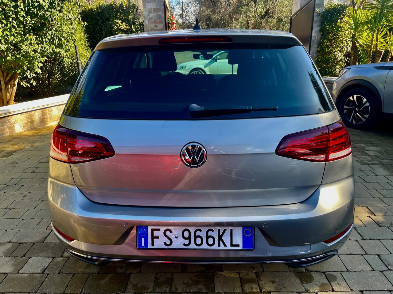 VOLKSWAGEN GOLF 7.5 1.6 TDI 116CV SOUND FULL LED