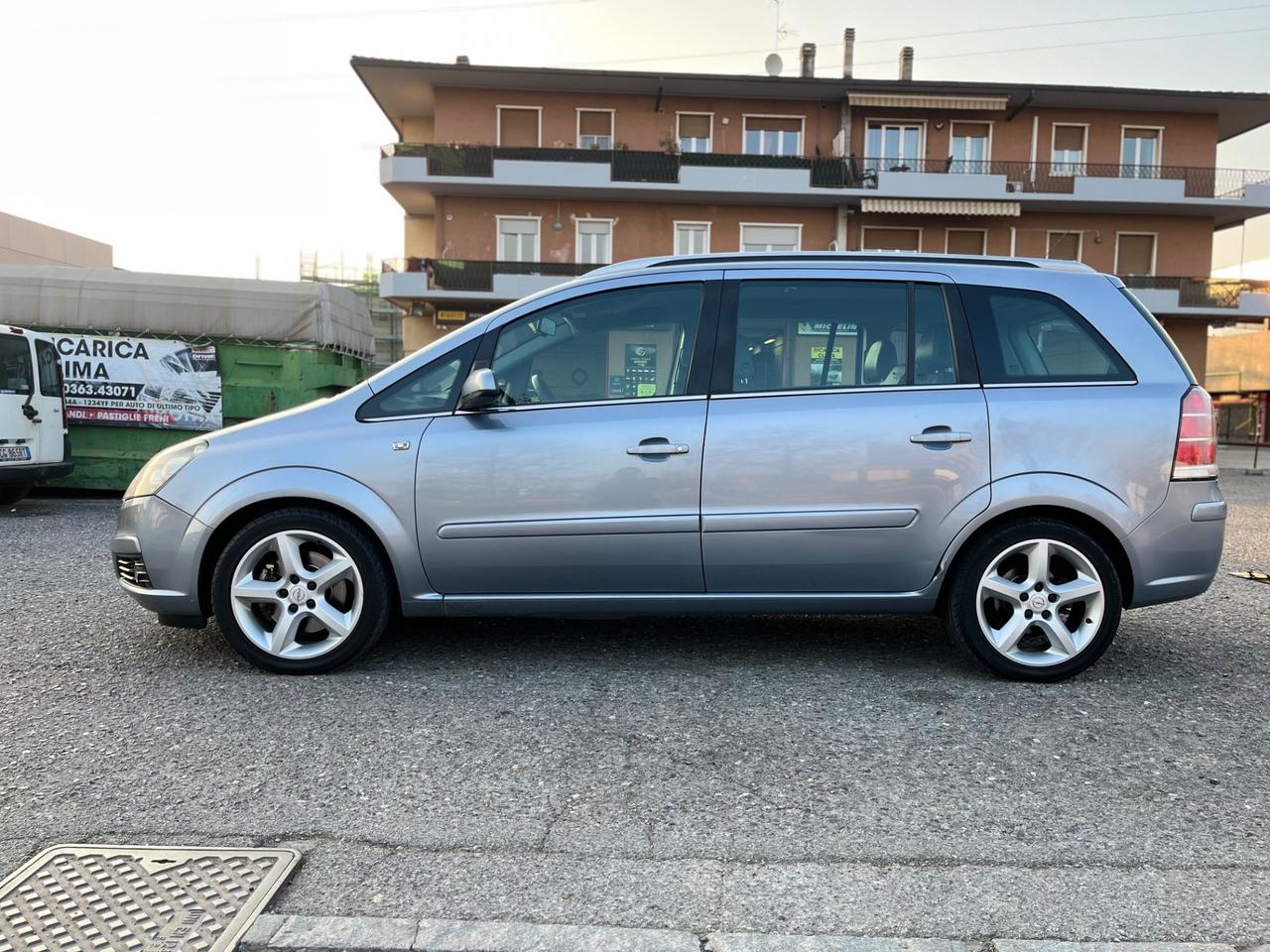 Opel Zafira 1.9 CDTI 120CV Cosmo 7 posti