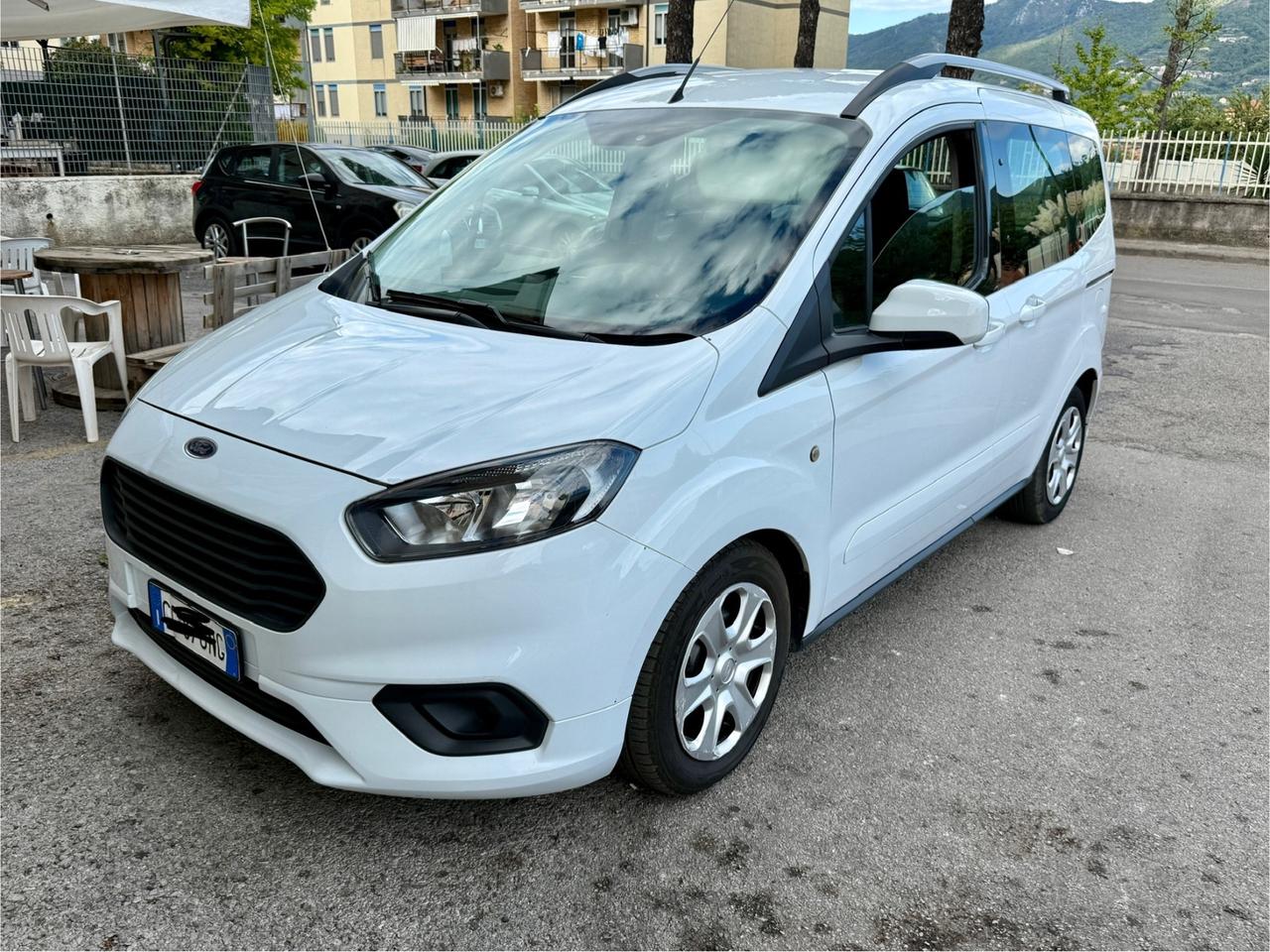 Ford Tourneo Courier Tourneo Courier 1.5 TDCI 75 CV S&S Plus